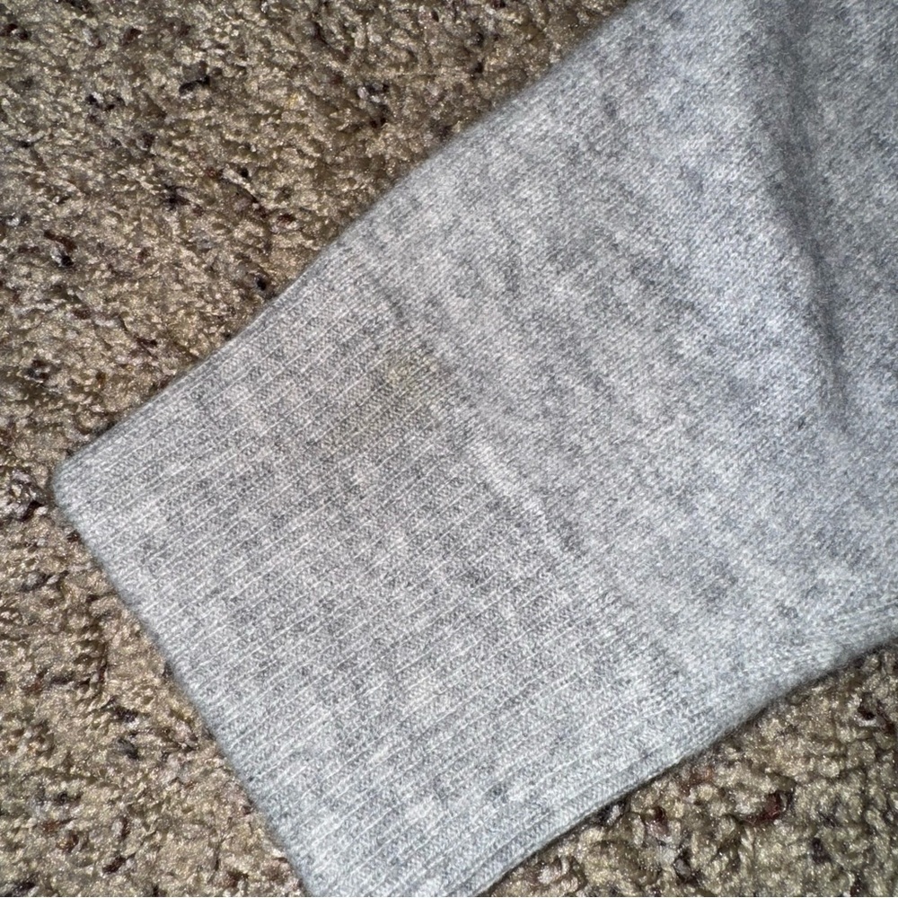 NAADAM Signature Cashmere Cardigan Button up Gray Medium - Picture 10 of 10